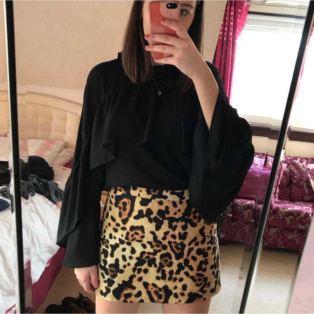 Topshop Petite size 12 leopard print skirt